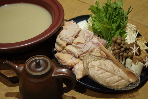 博多水炊きコース　今宵は酔いしれませんかぁ。